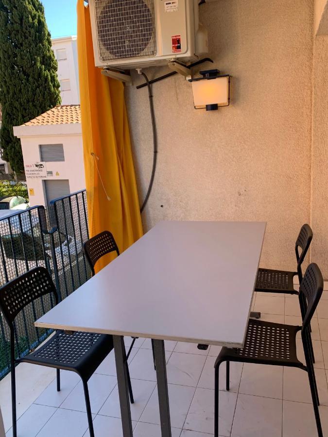 Costa Daurada Apartaments - Blau Mari Салоу Екстер'єр фото