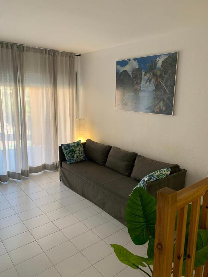 Costa Daurada Apartaments - Blau Mari Салоу Екстер'єр фото